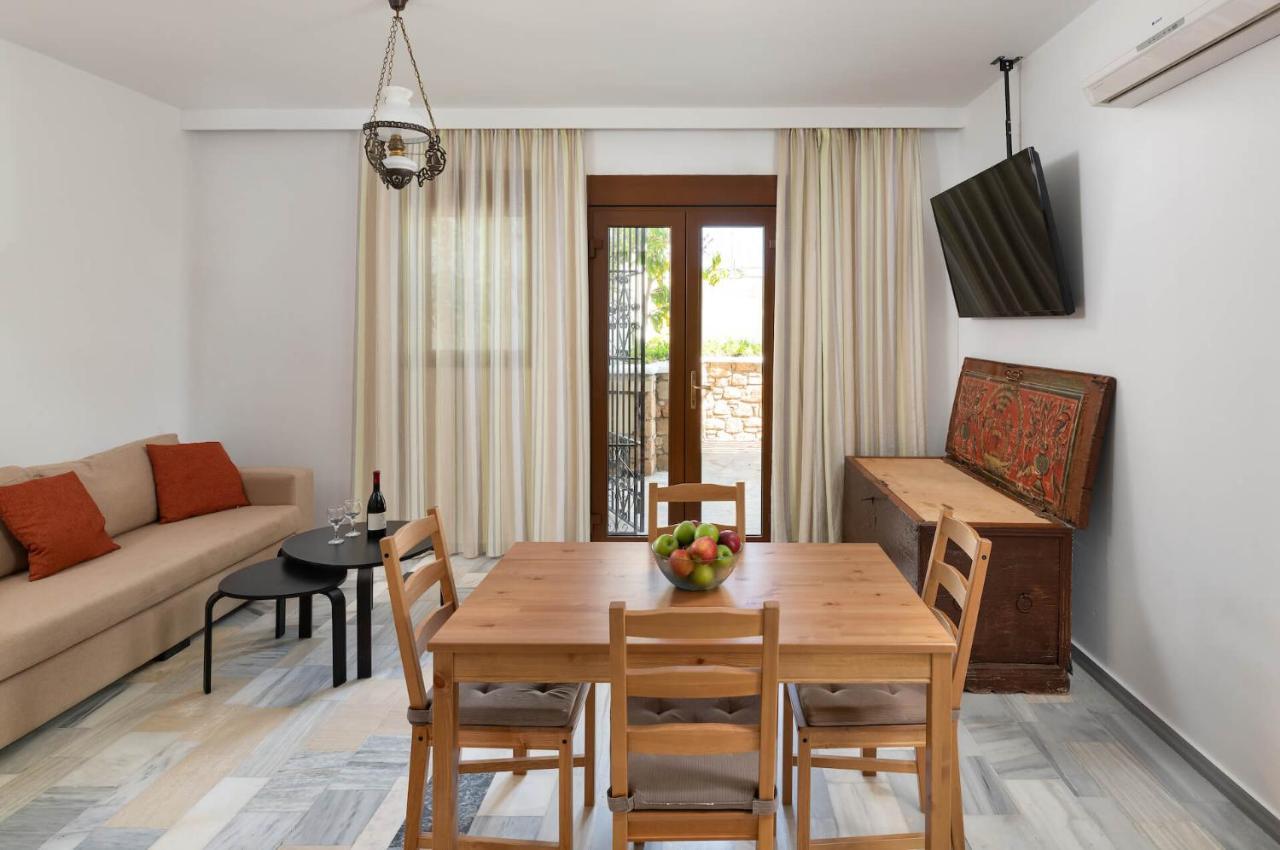 Arte Suites Pefki Esterno foto